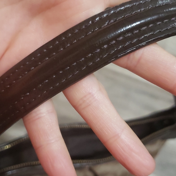 COACH HANDBAG - Picture 9 of 14